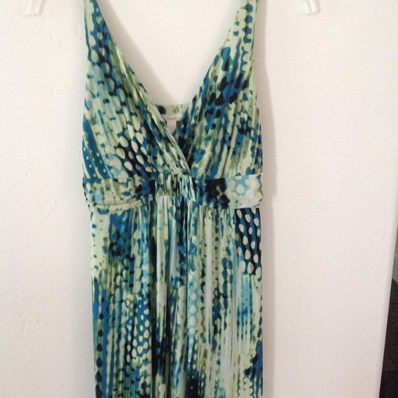 Dress - Picture 1 of 5